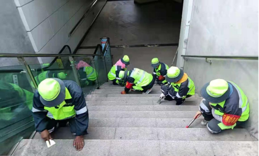 西宁城中： “全城清洗”让城市更洁净