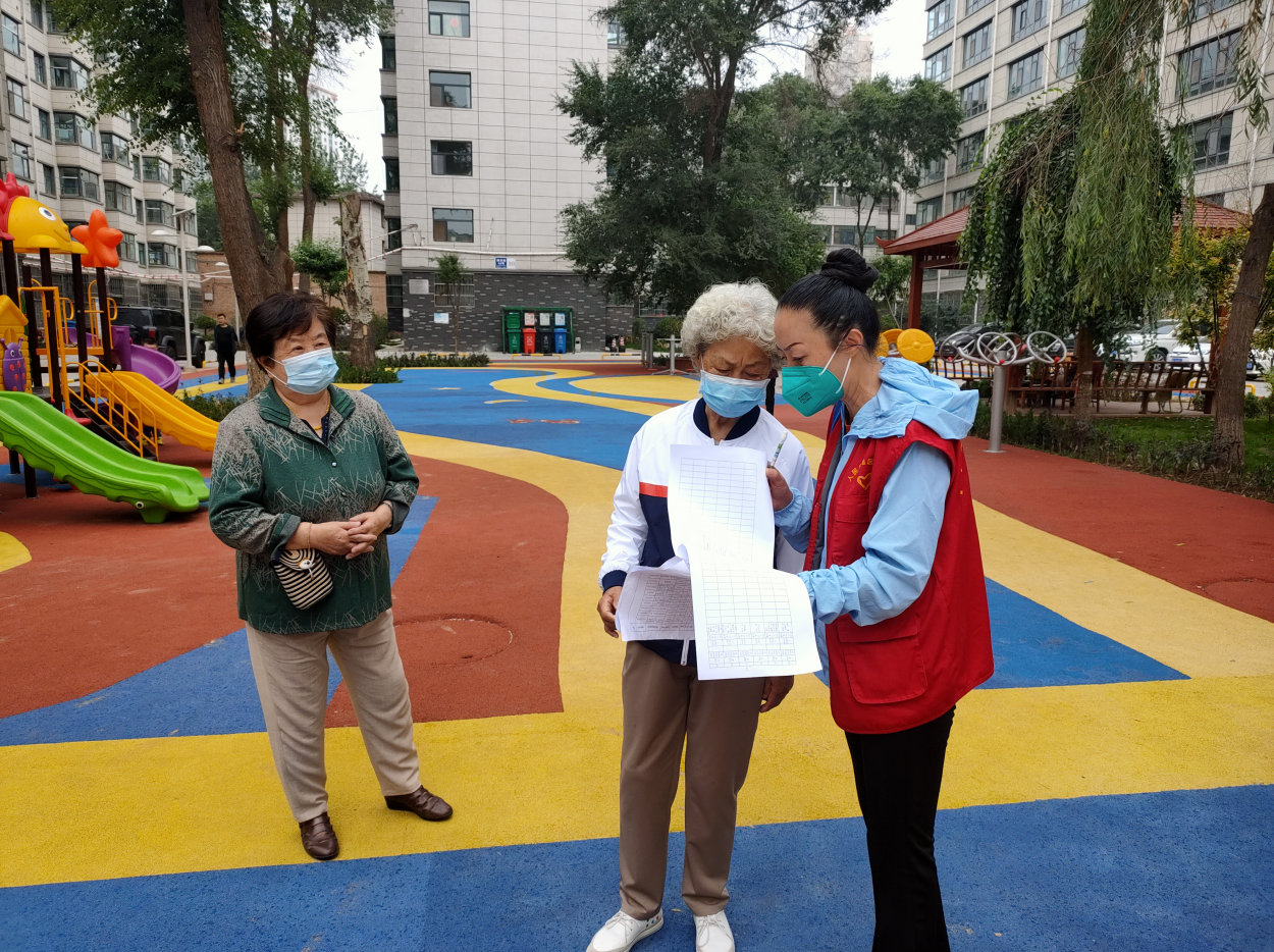 西宁城中：凝聚巾帼力量 助力疫情防控