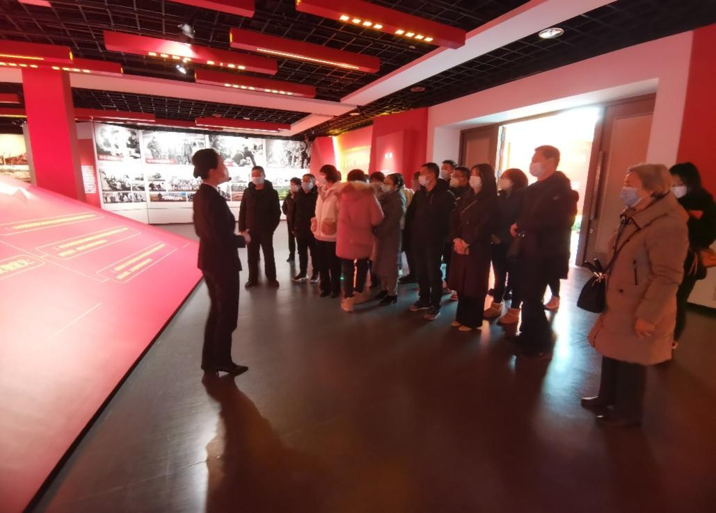 西宁城中：博物馆里学党史 汲取奋进的力量