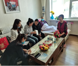 西宁城中：入户走访低保户 点滴真情暖人心